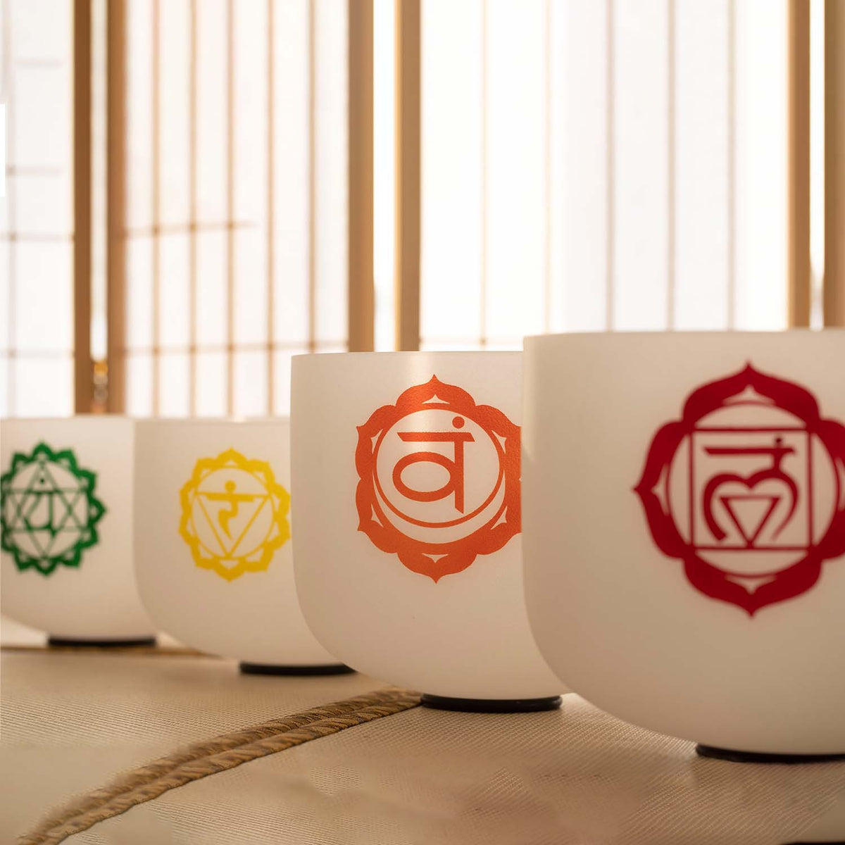 Set di campane tibetane in cristallo con simbolo Chakra da 6-12 pollici e 7 pezzi